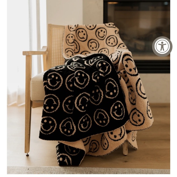 2 Krista Horton Staykation Quillows - Picture 7 of 7